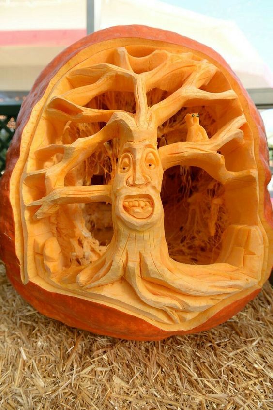 tree pumpkin designs