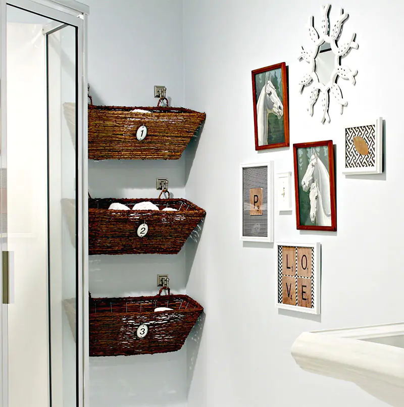 http://artandhome.net/wp-content/uploads/2019/06/Window-Box-Bathroom-Storage.jpg