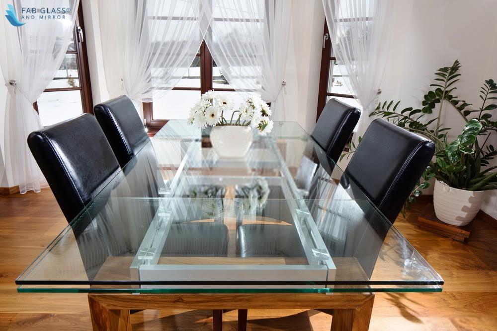 http://artandhome.net/wp-content/uploads/2020/07/Glass-Table-Top-Dining-Room-Table.jpg