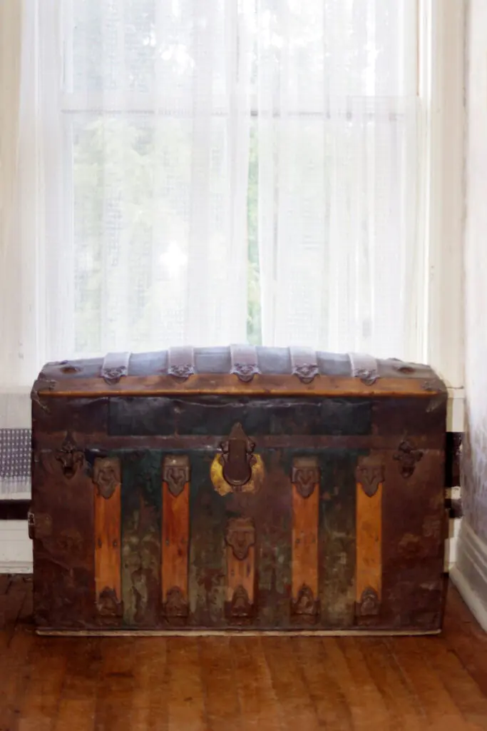 Vintage Storage Trunk