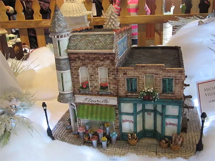 Gingerbread Maison au Francais