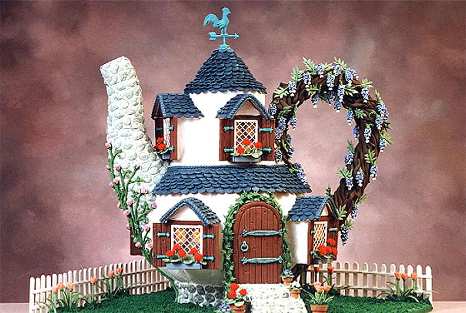 Gingerbread Teapot Fairy Cottage