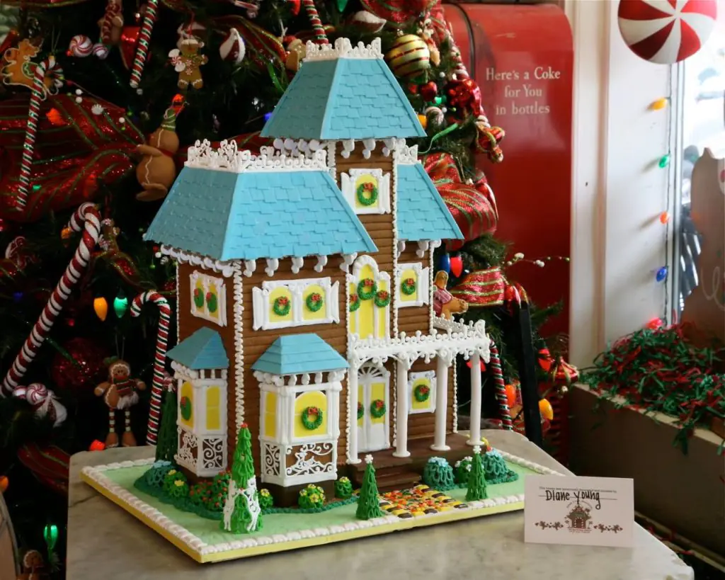 Grand Victorian Gingerbread House