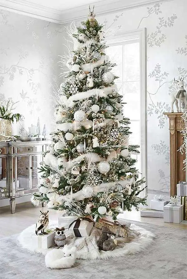 Snowy Owl Christmas Tree 