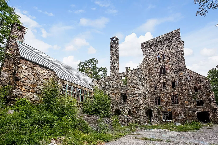 Abandoned Elda Castle in Ossining, New York