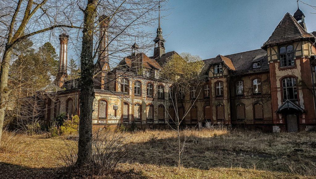 Abandoned Mansion