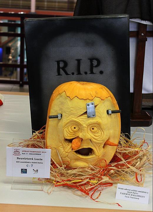 Pumpkin Carving Ideas | Frankenstein Pumpkin