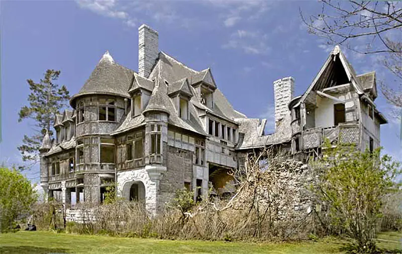 Abandoned Wyckoff Villa, Carleton Island, New York