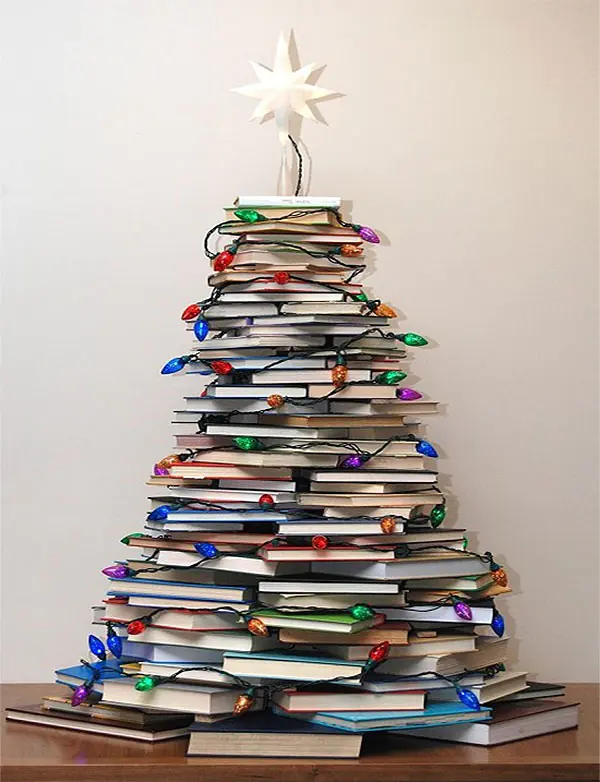 Book Lovers DIY Christmas Tree