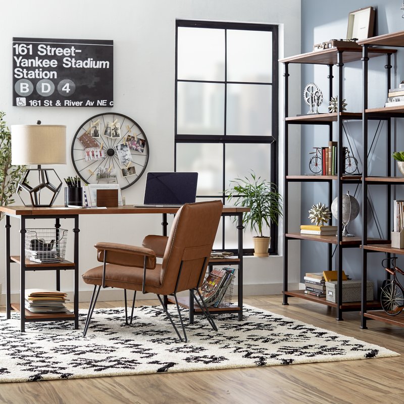 Masculine Decor Accessories in the office