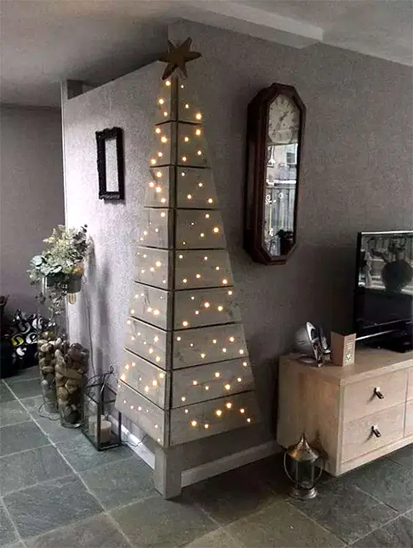 Wall Mounted Corner Christmas Tree