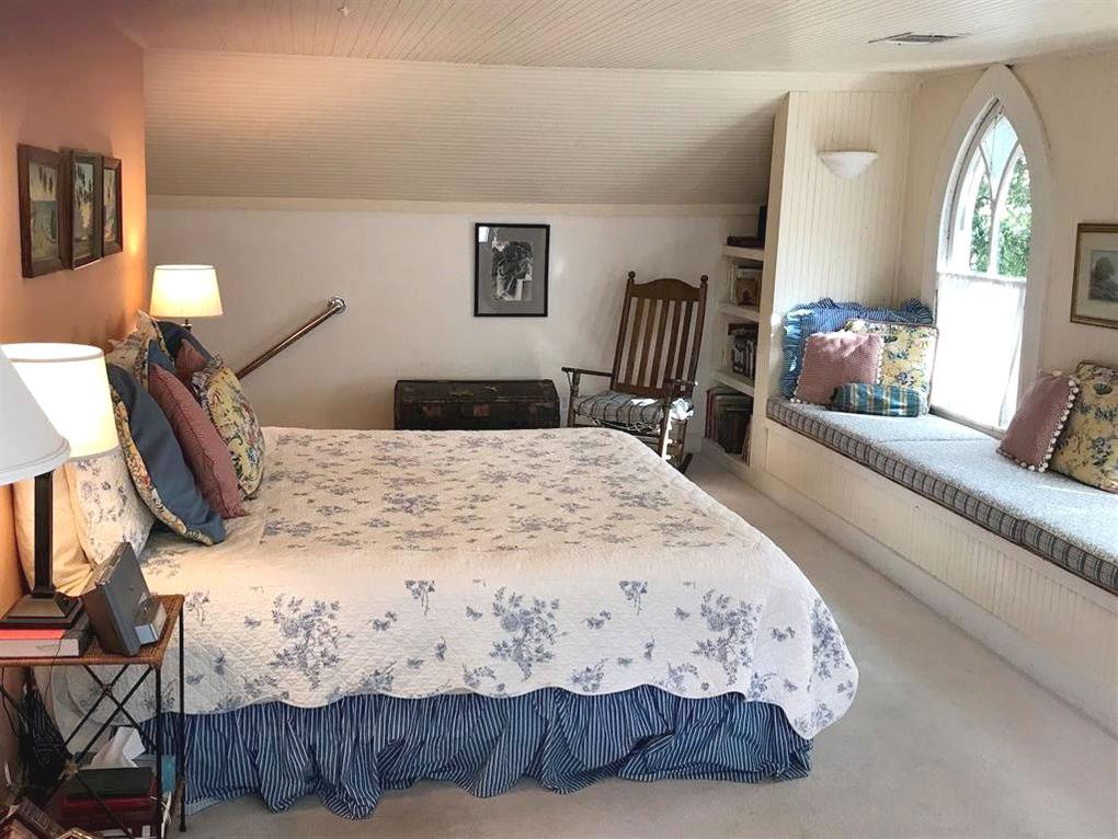 Quaint Converted Church House in San Marcos, Texas