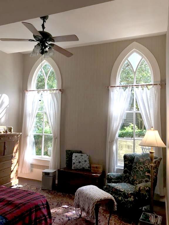 Quaint Converted Church House in San Marcos, Texas