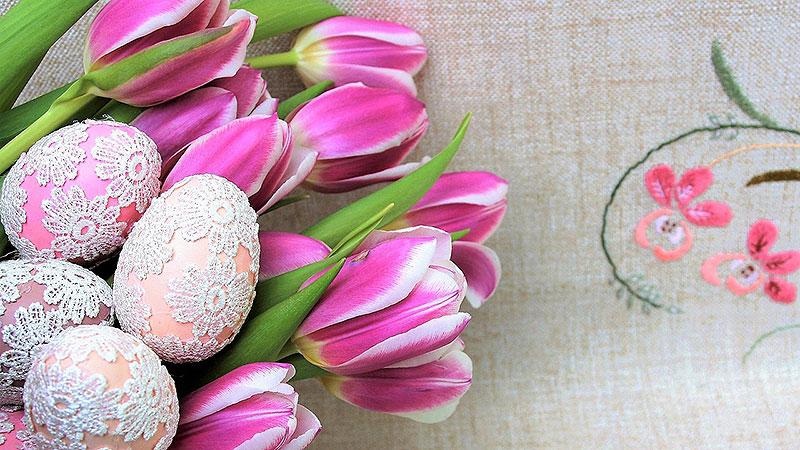Lace Applique Painted Easter Eggs