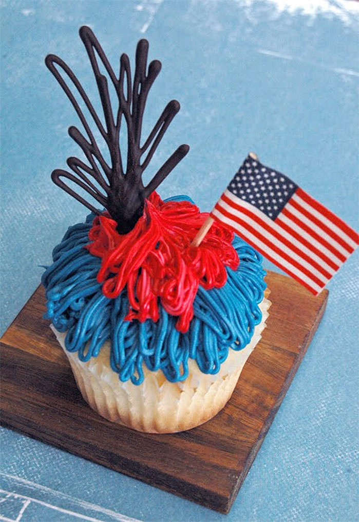 Chocolate Fireworks 4th July Cupcake