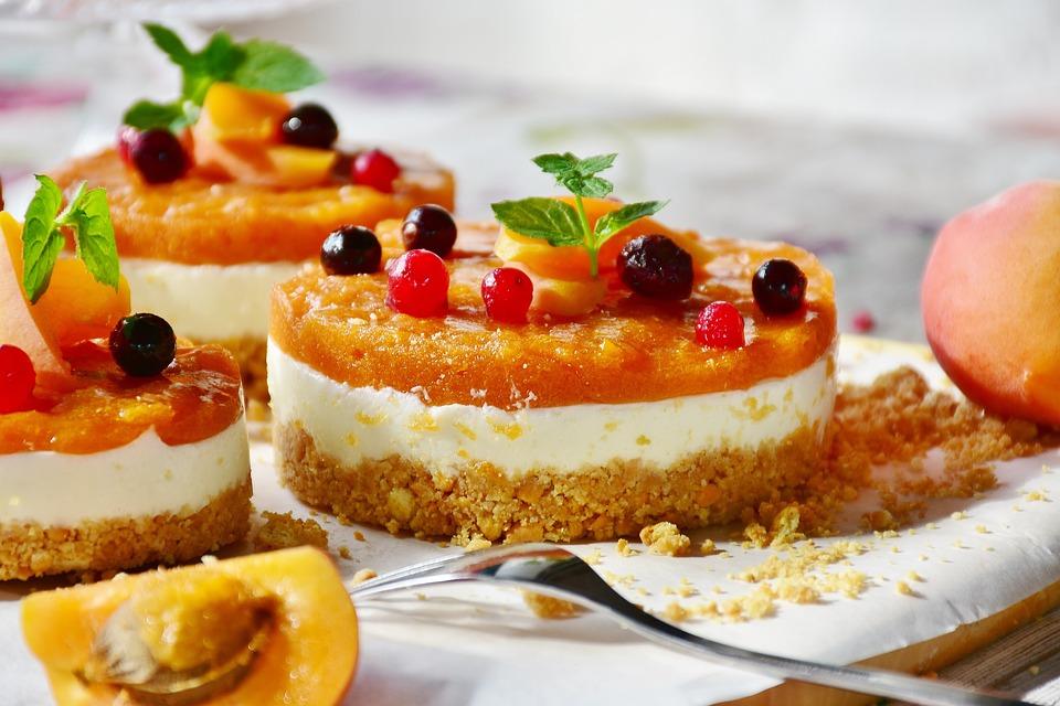 Quark Tart with Apricots