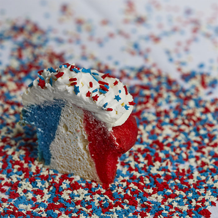 Red-White-Blue-Striped-Cupcake