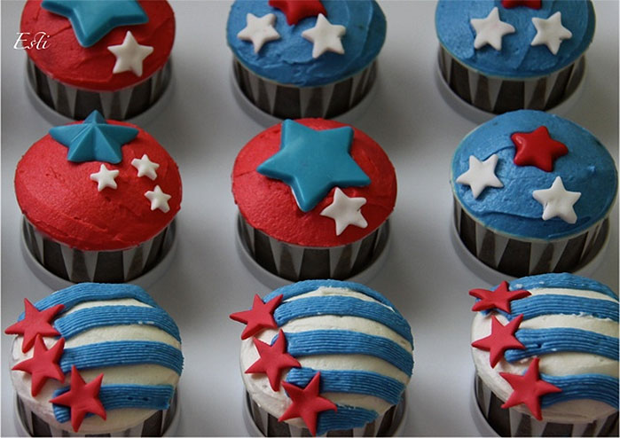 Stars and Stripes Fourth of July Cupcakes