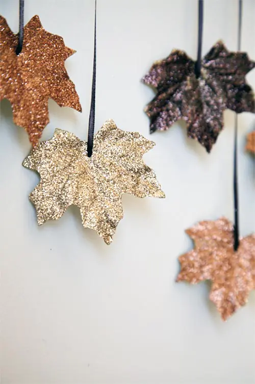 DIY Glittering Fallen Leaves Garland