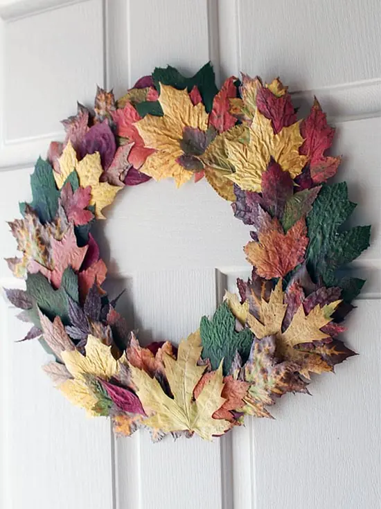 Super Simple Fall Leaf Wreath