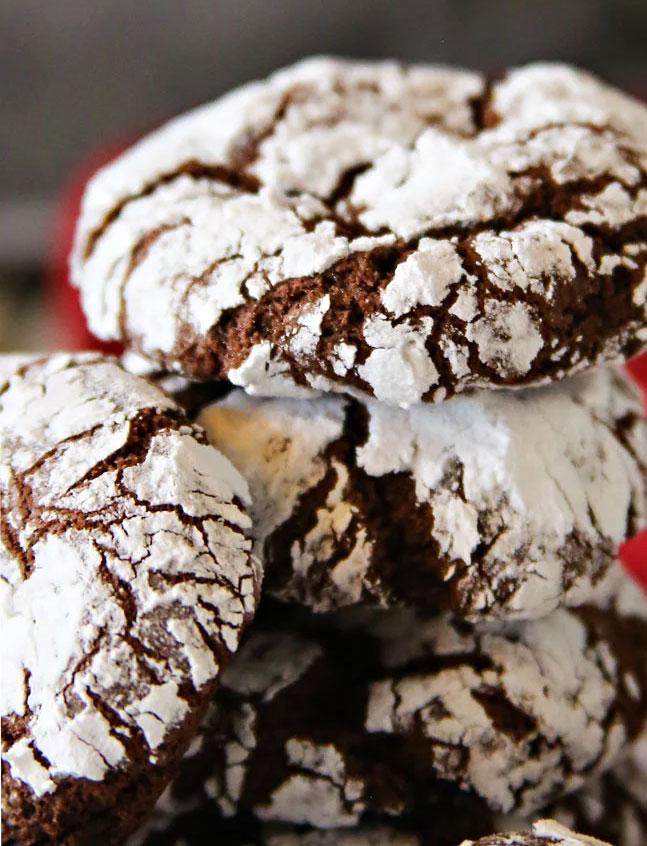 Christmas Chocolate Crinkle Cookies