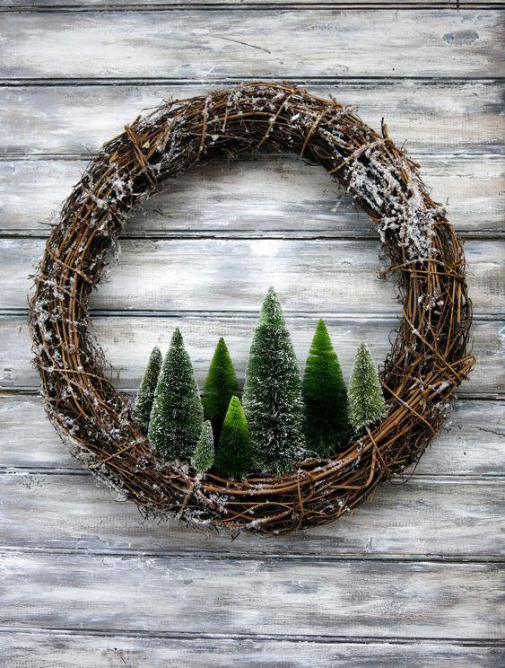 DIY Rustic Pine Trees Wreath