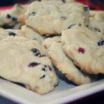 Cranberry White Chocolate Christmas Shortbread Cookies