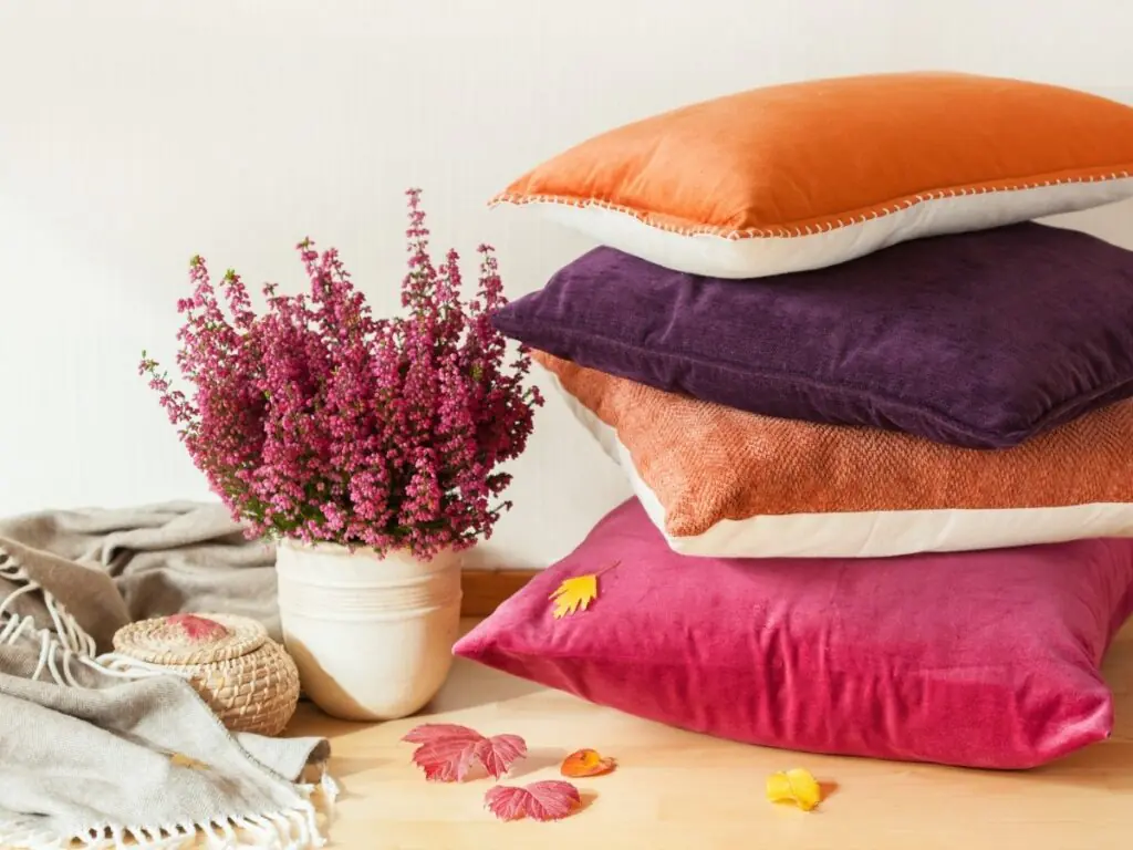 Adding Beauty and Comfort with Pillows and Tapestry Throws