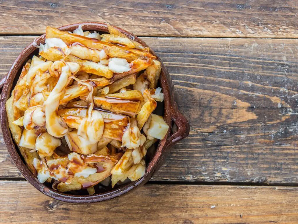 Canadian Slang - What does "Poutine" Mean?