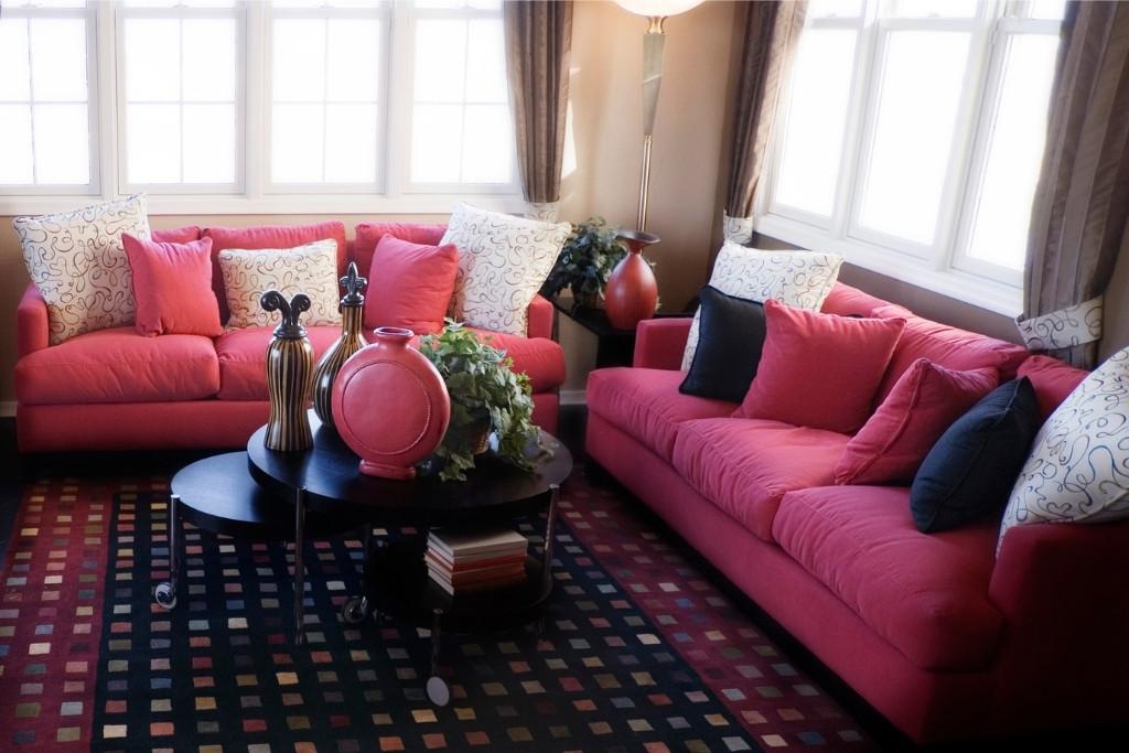 Hot Pink living room with red and burgundy accents.