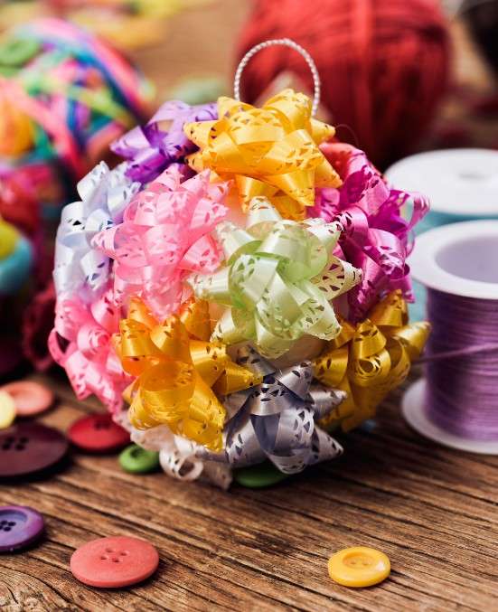 Buttons and Bows DIY Christmas Ornament