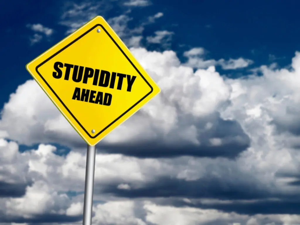 stupid people picture quotes