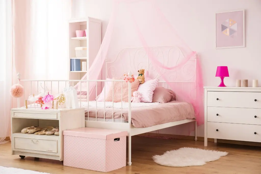 Well Organized Girls Bedroom